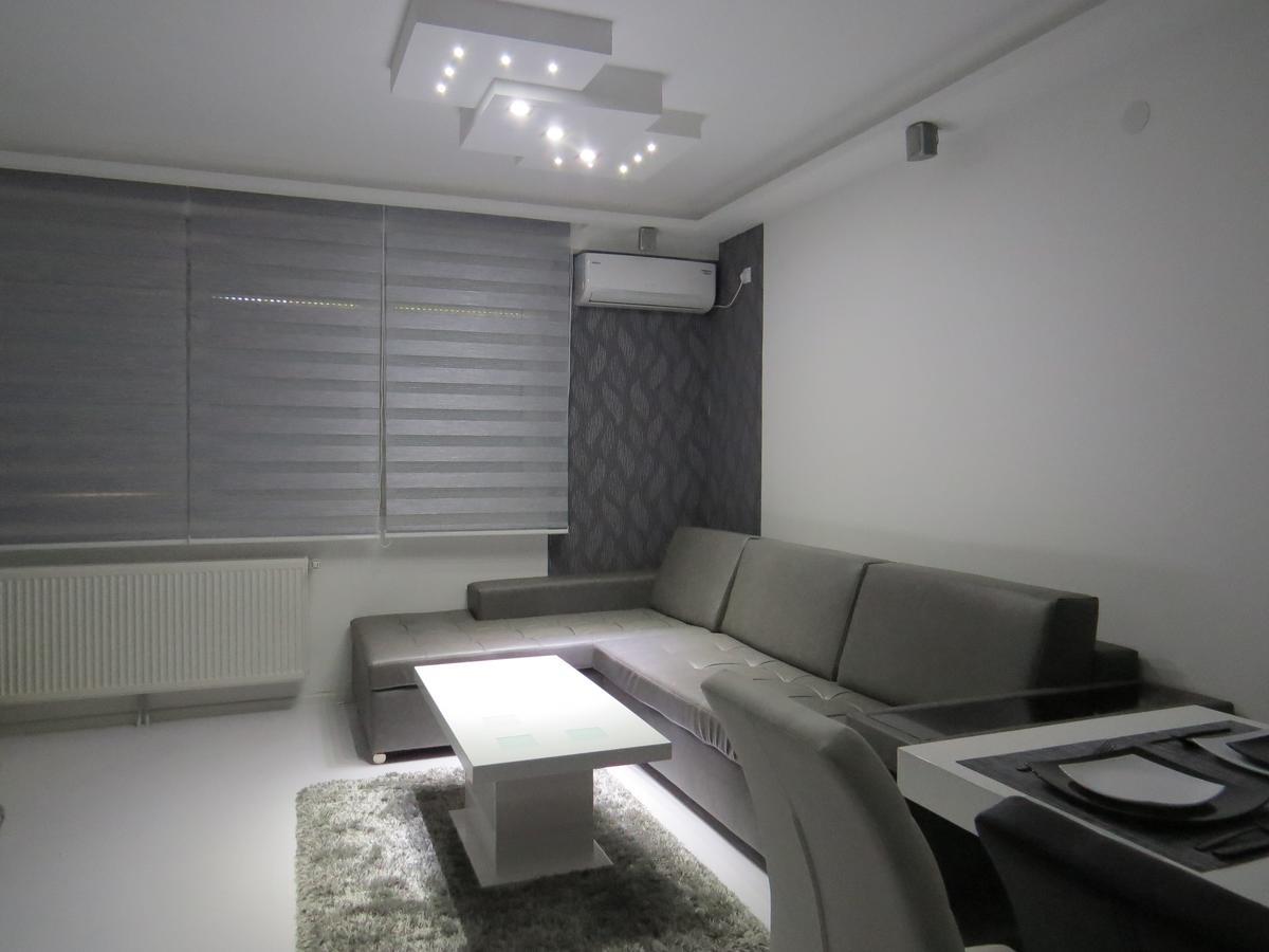 Grey Apartment Ni Exteriér fotografie